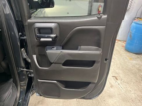 Used 2018 Chevrolet Silverado 1500 LT w/ All Star Edition AWD/4WD image 36
