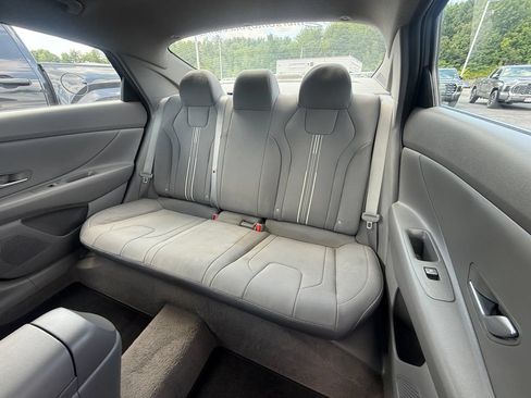 Used 2023 Hyundai Elantra SEL w/ Cargo Package FWD image 14