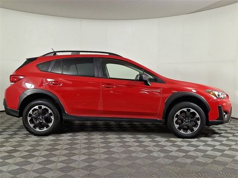 Certified 2023 Subaru Crosstrek 2.0i image 10