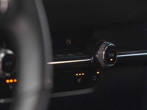 Used 2025 MAZDA CX-30 AWD 2.5 S w/ Preferred Package image 25