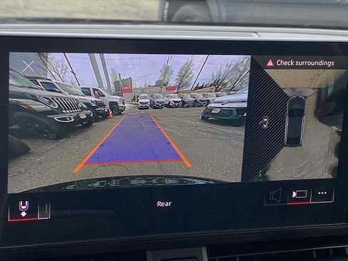 Used 2022 Audi A5 2.0T Premium Plus w/ Premium Plus image 17