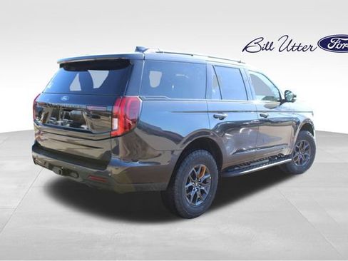 New 2026 Ford Expedition Tremor image 3
