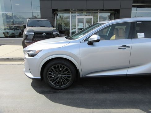 New 2026 Lexus RX 350 Premium image 2