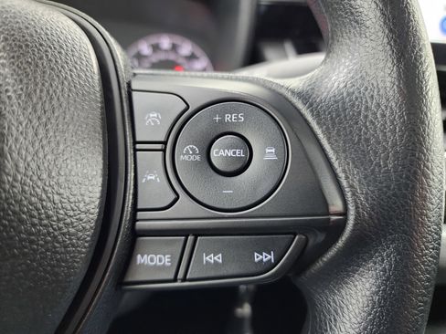 Used 2024 Toyota Corolla LE image 16