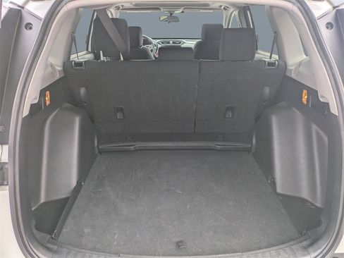 Used 2019 Honda CR-V EX image 12