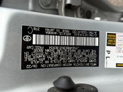 Used 2022 Toyota Corolla SE FWD image 25