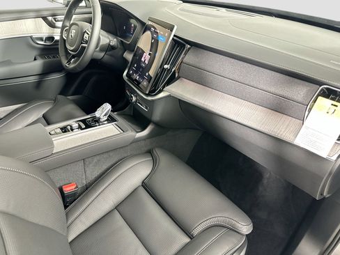 New 2026 Volvo XC90 T8 Ultra image 31