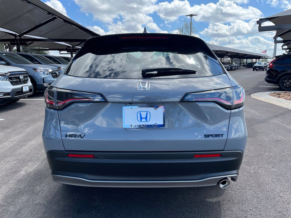 Certified 2027 Honda HR-V Sport image 5