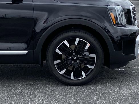 New 2025 Kia Telluride SX image 3