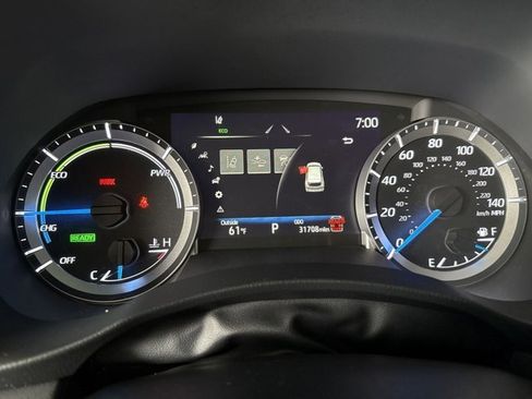 Used 2024 Toyota Highlander XLE image 14