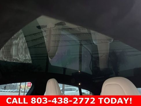 Used 2022 Tesla Model S image 11