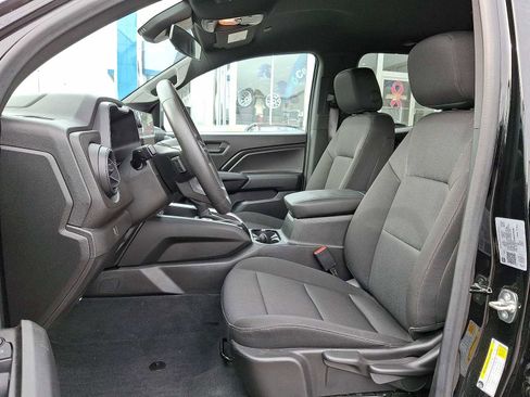 Used 2024 Chevrolet Colorado Trail Boss image 24