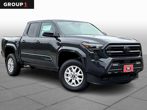 Used 2024 Toyota Tacoma SR5 image 2