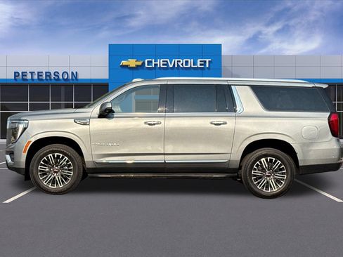 Certified 2026 GMC Yukon XL Elevation AWD/4WD image 7
