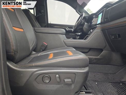 Used 2022 GMC Sierra 1500 AT4 w/ AT4 Premium Package image 6