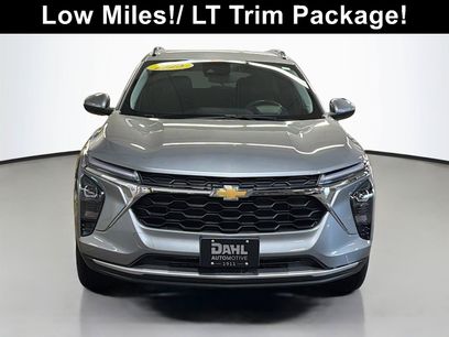 Used 2025 Chevrolet Trax LT w/ Driver Confidence Package