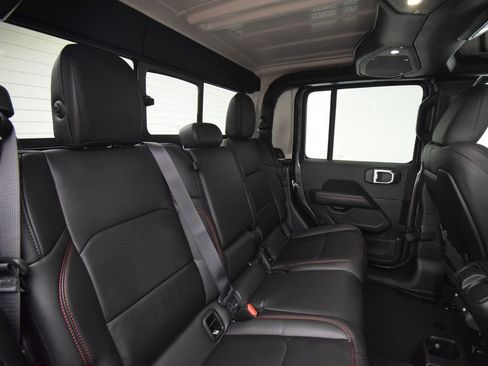 New 2026 Jeep Gladiator Rubicon AWD/4WD image 20