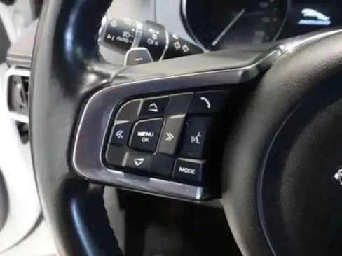 Used 2020 Jaguar F-PACE S image 16