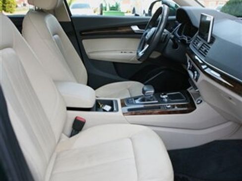 Used 2018 Audi Q5 2.0T Premium Plus AWD/4WD image 18