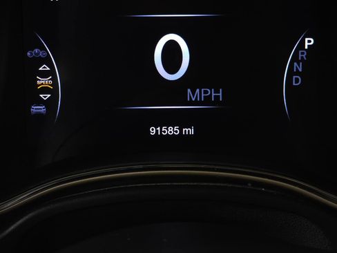 Used 2017 Jeep Grand Cherokee Limited AWD/4WD image 22
