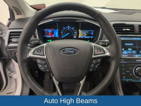 Used 2015 Ford Fusion Titanium image 39