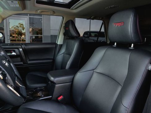 Used 2024 Toyota 4Runner TRD Off-Road Premium w/ Moonroof Package AWD/4WD image 12