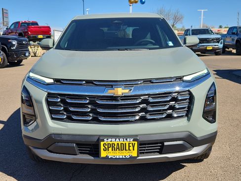 New 2026 Chevrolet Equinox LT w/ Convenience Package II FWD image 5
