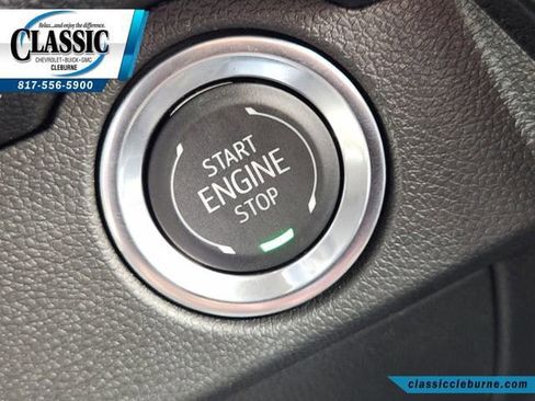 Used 2026 Chevrolet Traverse High Country w/ LPO, Floor Liner Package FWD image 21