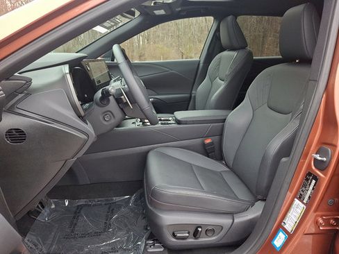 Used 2025 Lexus RX 350 AWD image 14