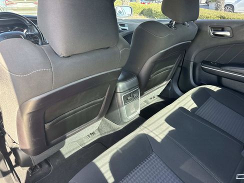 Used 2019 Dodge Charger GT image 12