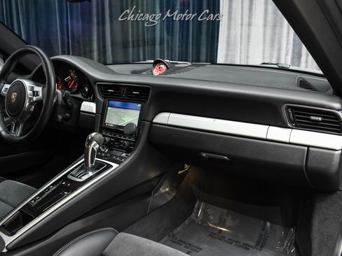 Used 2014 Porsche 911 GT3 image 19