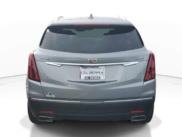Used 2025 Cadillac XT5 Luxury w/ LPO, Floor Liner Package AWD/4WD image 3