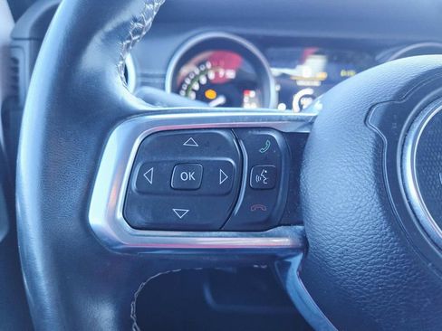 Used 2022 Jeep Wrangler Unlimited Sahara w/ Safety Group image 28