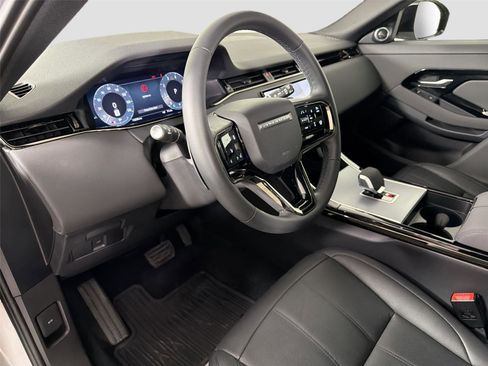 Certified 2025 Land Rover Range Rover Evoque S AWD/4WD image 9