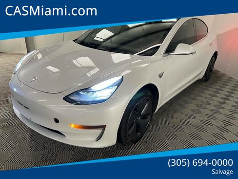 Used 2019 Tesla Model 3 Standard Range Plus image 2