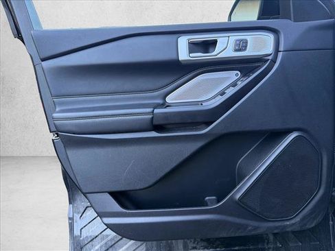 Used 2020 Ford Explorer ST w/ Premium Technology Package AWD/4WD image 10