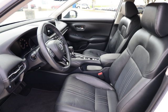 Used 2024 Honda HR-V EX-L image 12