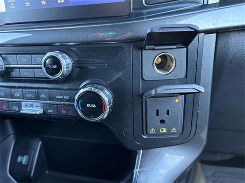 Used 2022 Ford F150 XLT w/ Equipment Group 302A High image 44