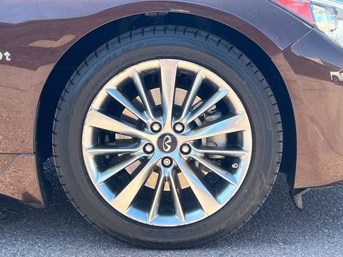Used 2018 INFINITI Q50 Luxe w/ Sensory Package (Luxe) RWD image 8