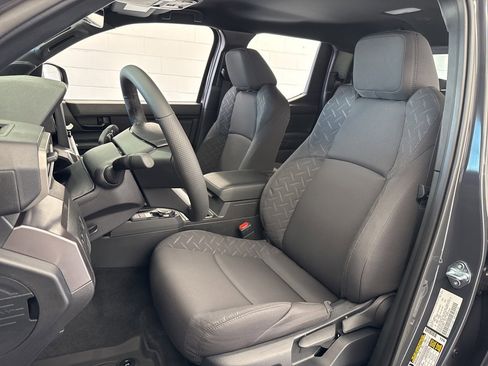 New 2026 Toyota Tacoma SR5 image 14