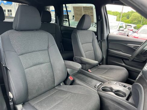 Used 2019 Honda Passport Sport image 26