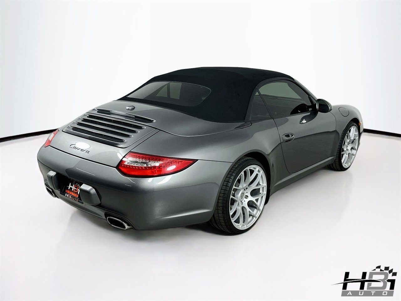 Used 2011 Porsche 911 Carrera RWD image 5