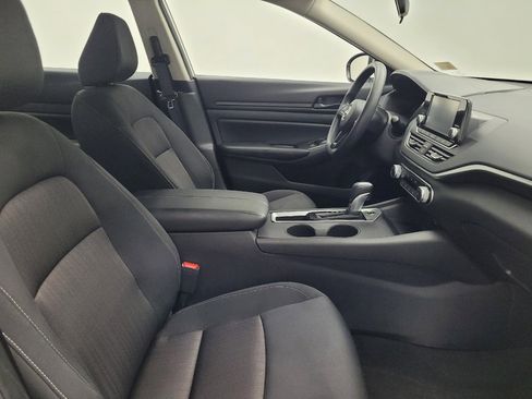 Used 2023 Nissan Altima 2.5 S FWD image 21