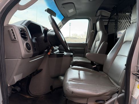 Used 2011 Ford E-250 and Econoline 250 Extended w/ Commercial Cargo Van Pkg image 11
