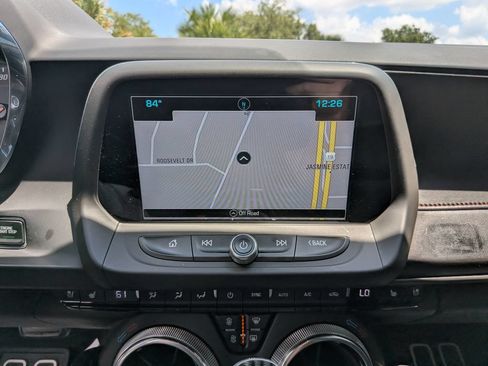 Used 2018 Chevrolet Camaro SS RWD image 28