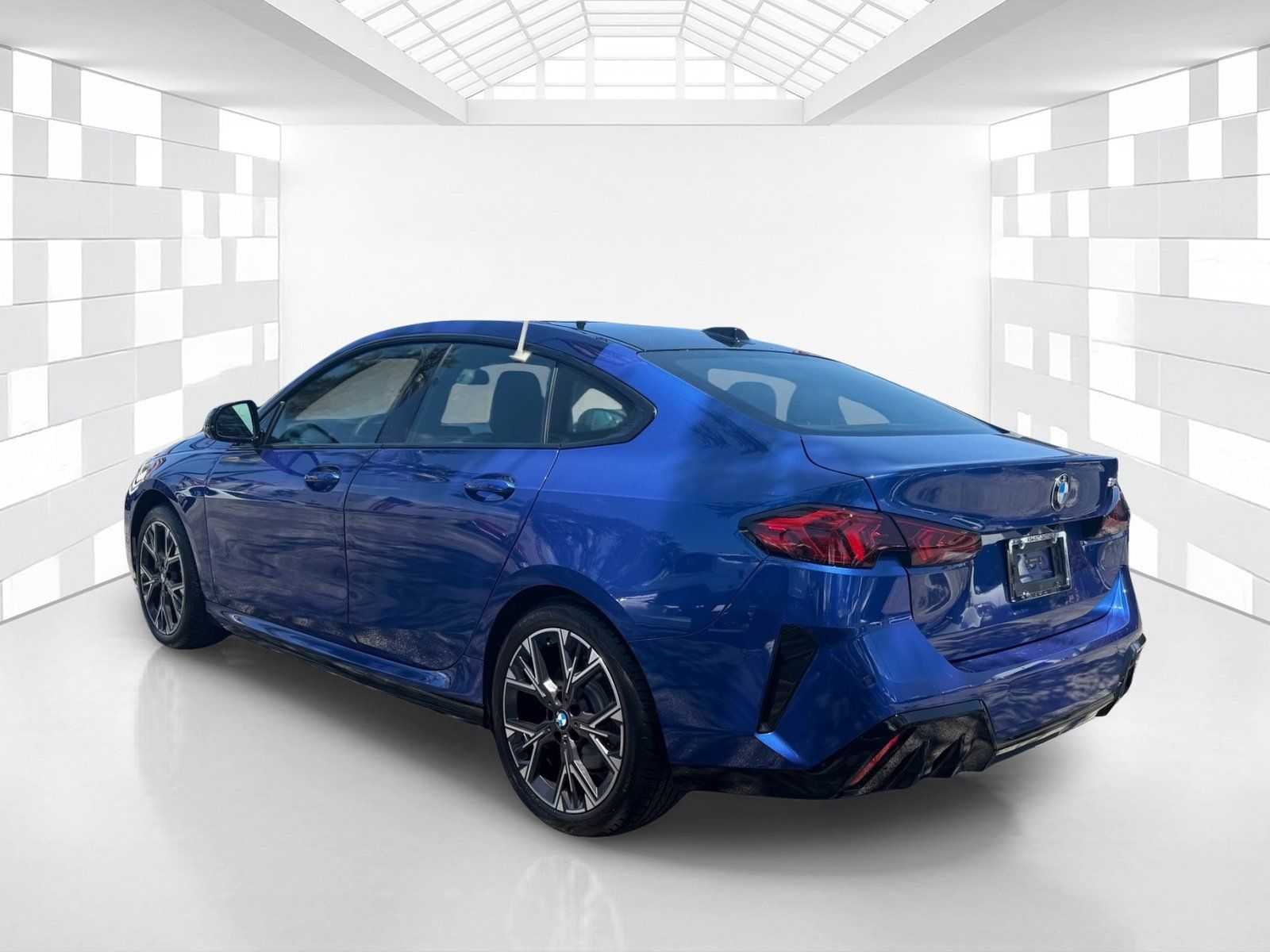 Used 2026 BMW 228i w/ Technology Package FWD image 5