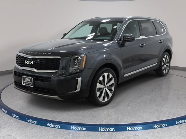 Used 2022 Kia Telluride S FWD image 1