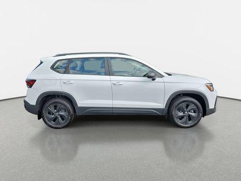 Used 2025 Volkswagen Taos S FWD image 2