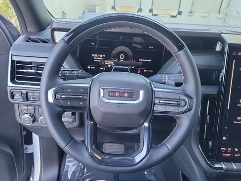 New 2026 GMC Yukon XL AT4 w/ AT4 Premium Plus Package image 22