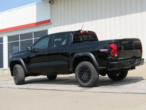 New 2026 Chevrolet Colorado Trail Boss AWD/4WD image 10